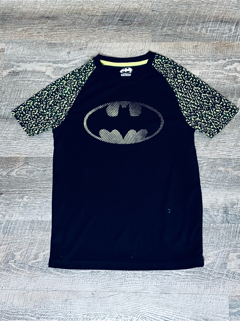 Batman Boys 6/7 Black Neon Green Performance Shirt Athletic Graphic Tee